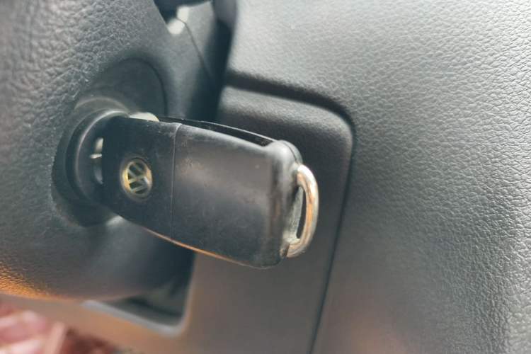 Used Volkswagen Polo 2011 1.4L Manual ZhiShang Edition Vehicle Key