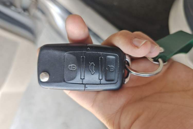 Used Volkswagen Polo 2011 Jingqu 1.4L Manual Sile Edition Vehicle Key