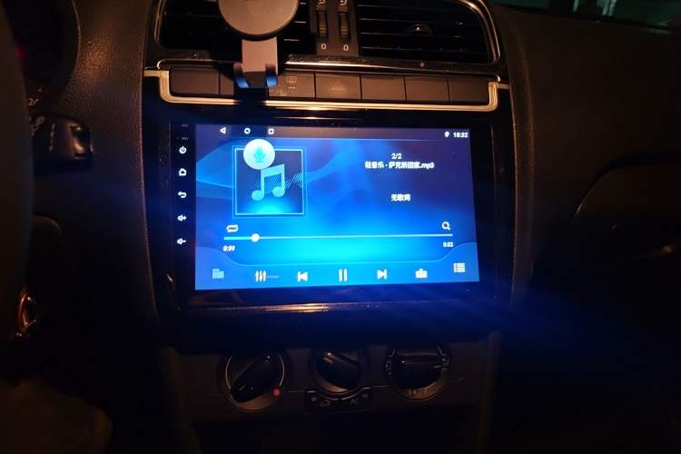 Used Volkswagen Polo 2011 1.6L Automatic ZhiShang Version Audio And AC Panel