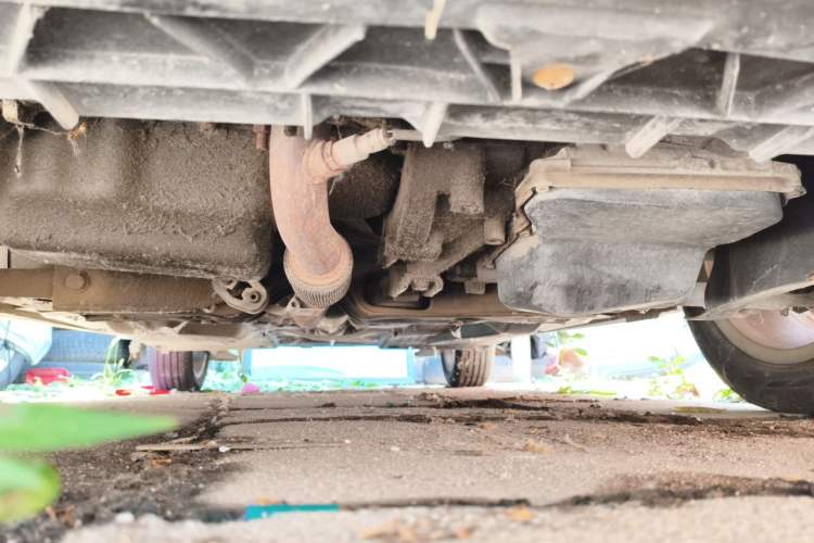 Used Volkswagen Polo 2011 1.6L Automatic ZhiShang Version Chassis Front