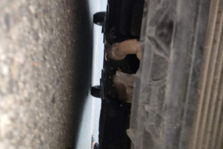 Used Volkswagen Polo 2011 1.6L Automatic ZhiShang Version Chassis Front