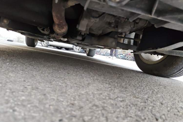 Used Volkswagen Polo 2011 1.6L Manual ZhiShang Edition Chassis Front