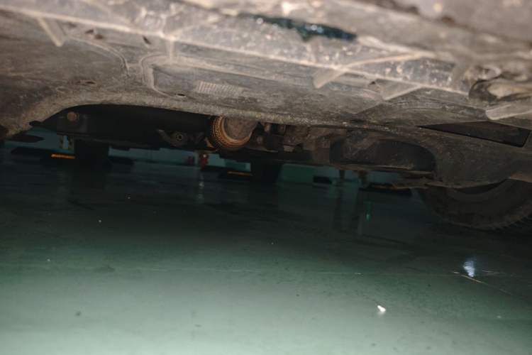Used Volkswagen Polo 2011 1.6L Automatic ZhiShang Version Chassis Front
