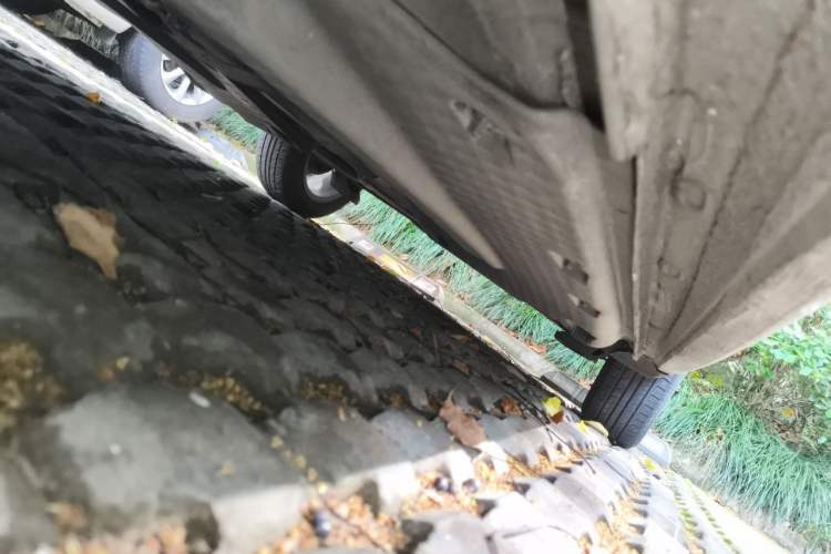 Used Volkswagen Polo 2011 1.6L Automatic ZhiShang Version Chassis Front Left