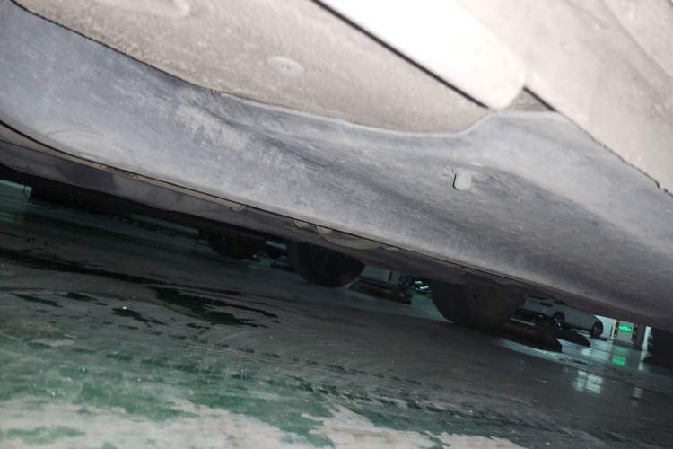 Used Volkswagen Polo 2011 1.6L Automatic ZhiShang Version Chassis Front Left