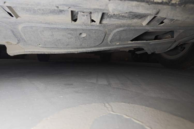 Used Volkswagen Polo 2011 1.6L Automatic ZhiShang Version Chassis Front