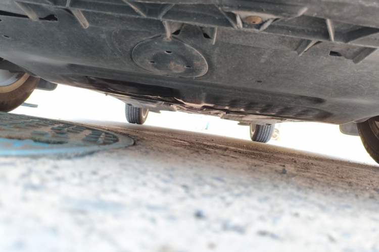 Used Volkswagen Polo 2011 1.4L Automatic ZhiShang Version Chassis Front