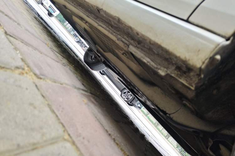 Used Volkswagen Polo 2011 1.4L Manual ZhiLe Edition Chassis Front Right