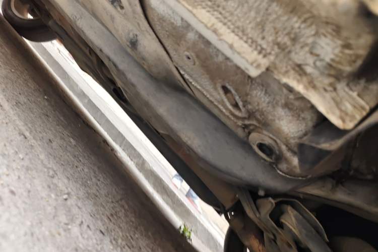 Used Volkswagen Polo 2011 1.6L Automatic ZhiShang Version Chassis Front Right