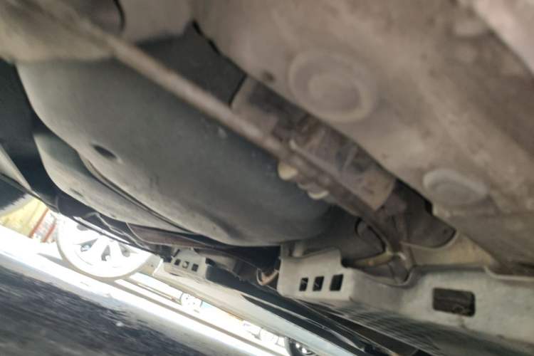 Used Volkswagen Polo 2011 1.6L Automatic ZhiShang Version Chassis Front Right