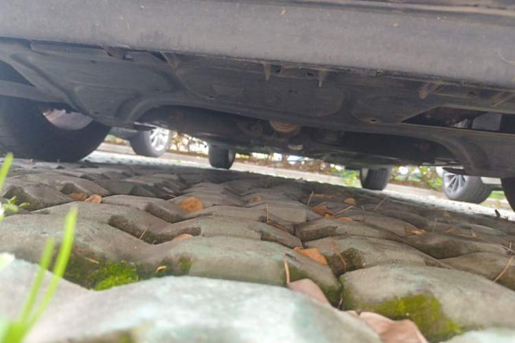 Used Volkswagen Polo 2011 1.4L Manual ZhiShang Edition Chassis Front