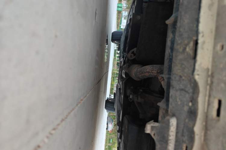 Used Volkswagen Polo 2011 1.6L Automatic ZhiKu Edition Chassis Front