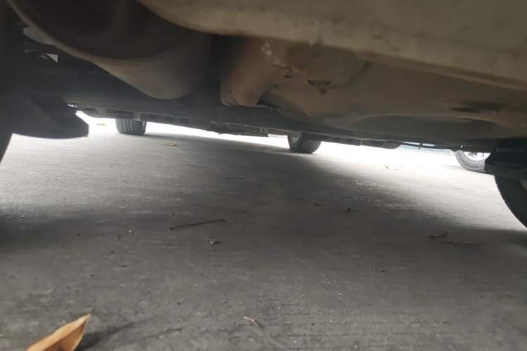 Used Volkswagen Polo 2011 1.6L Automatic ZhiShang Version Chassis Rear