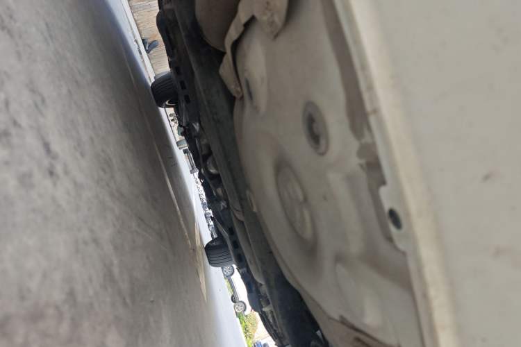 Used Volkswagen Polo 2011 1.6L Automatic ZhiShang Version Chassis Rear