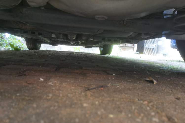 Used Volkswagen Polo 2011 1.6L Automatic ZhiKu Edition Chassis Rear