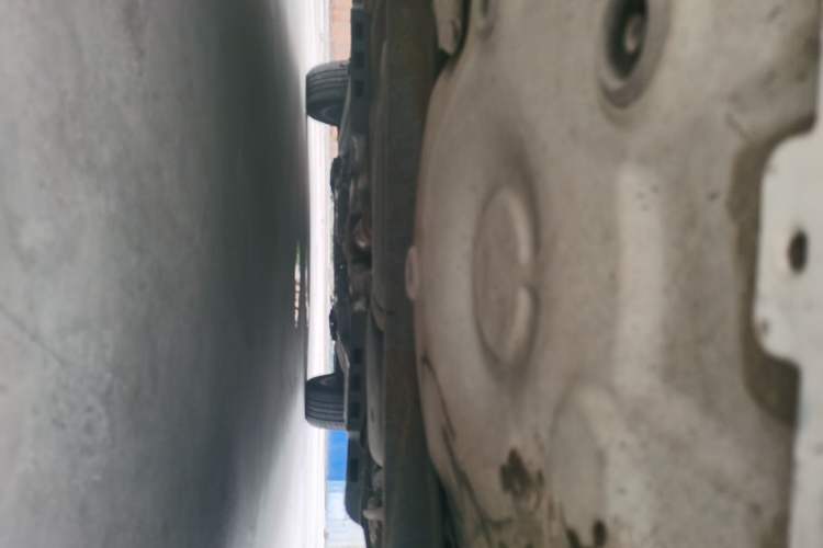 Used Volkswagen Polo 2011 1.6L Manual ZhiShang Edition Chassis Rear