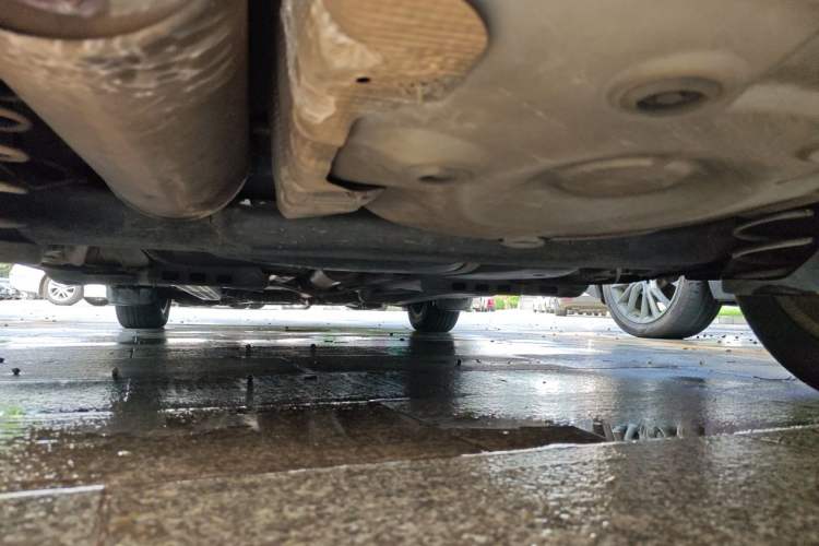 Used Volkswagen Polo 2011 1.4L Automatic ZhiShang Version Chassis Rear