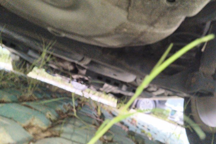 Used Volkswagen Polo 2011 1.6L Manual ZhiShang Edition Chassis Rear