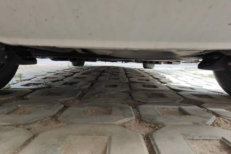 Used Volkswagen Polo 2011 1.4L Manual ZhiLe Edition Chassis Rear