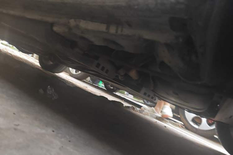 Used Volkswagen Polo 2011 1.6L Automatic ZhiShang Version Chassis Rear Left