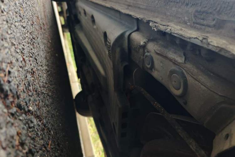 Used Volkswagen Polo 2011 1.4L Manual ZhiLe Edition Chassis Rear Left