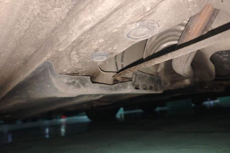 Used Volkswagen Polo 2011 1.6L Automatic ZhiShang Version Chassis Rear Left