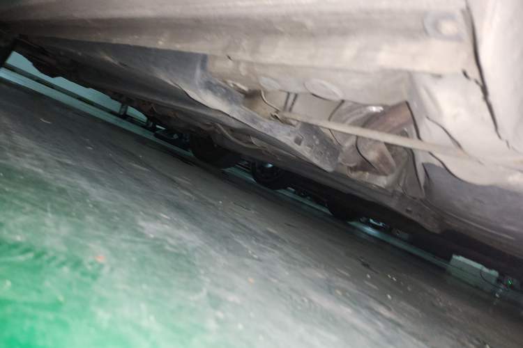 Used Volkswagen Polo 2011 1.6L Automatic ZhiShang Version Chassis Rear Left