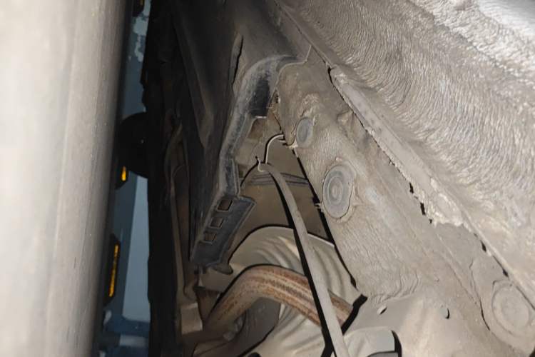 Used Volkswagen Polo 2011 1.4L Manual ZhiLe Edition Chassis Rear Left