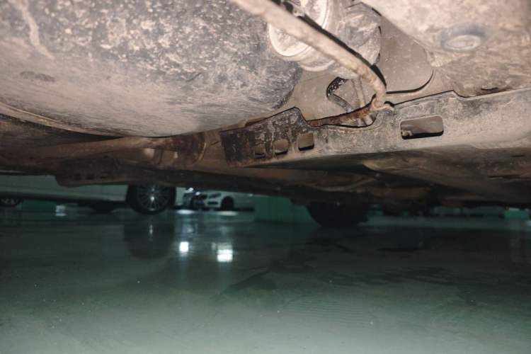 Used Volkswagen Polo 2011 1.6L Automatic ZhiShang Version Chassis Rear Right