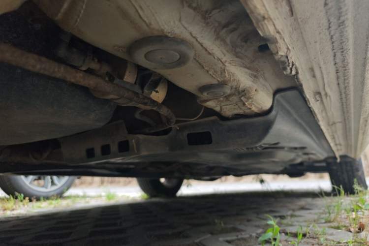 Used Volkswagen Polo 2011 1.6L Manual ZhiShang Edition Chassis Rear Right