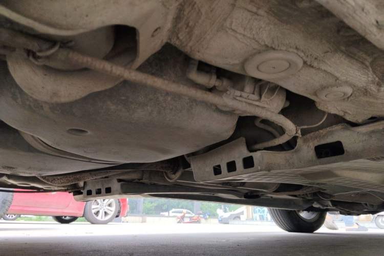 Used Volkswagen Polo 2011 1.6L Automatic ZhiShang Version Chassis Rear Right
