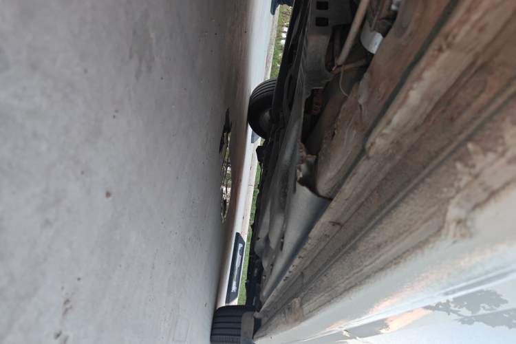 Used Volkswagen Polo 2011 1.6L Automatic ZhiKu Edition Chassis Rear Right