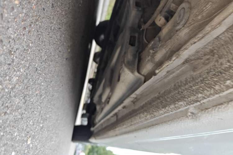 Used Volkswagen Polo 2011 1.4L Manual ZhiShang Edition Chassis Rear Right