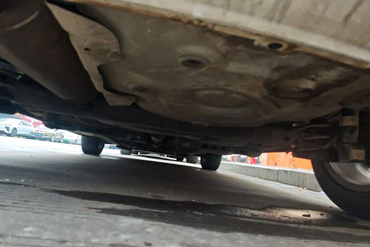 Used Volkswagen Polo 2011 1.4L Automatic ZhiShang Version Chassis Rear