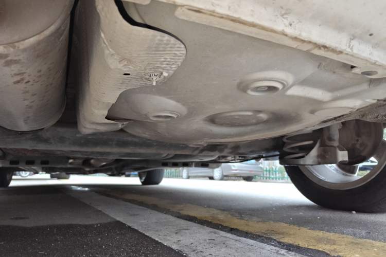 Used Volkswagen Polo 2011 1.4L Manual ZhiShang Edition Chassis Rear
