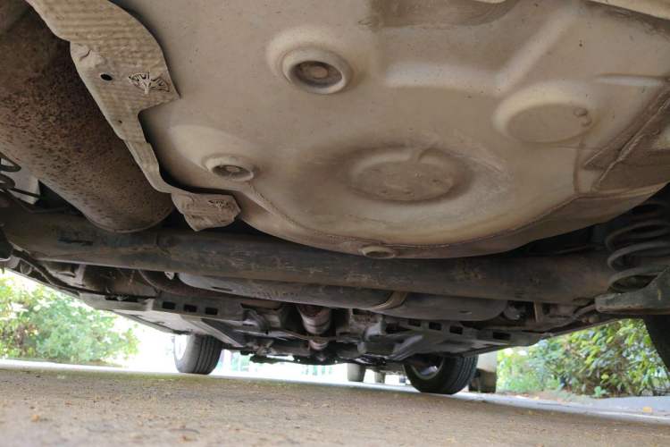 Used Volkswagen Polo 2011 1.6L Automatic ZhiKu Edition Chassis Rear