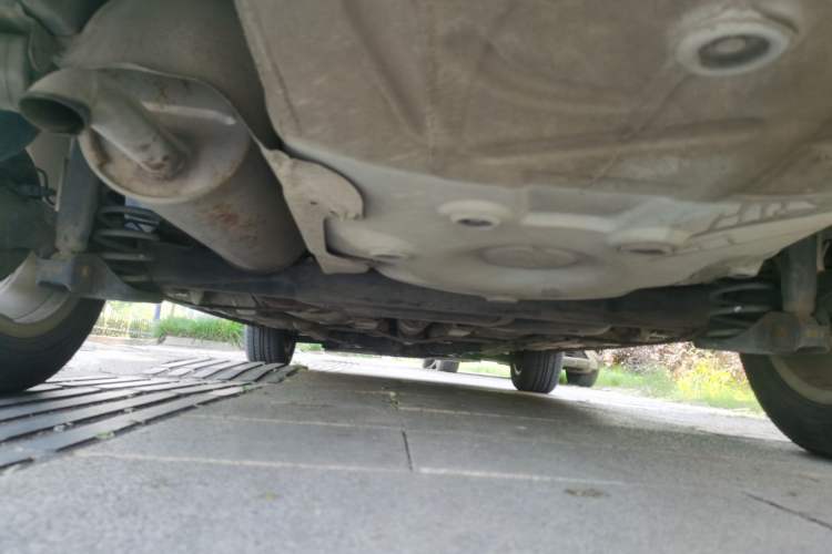Used Volkswagen Polo 2011 Jingqu 1.4L Manual Shishang Edition Chassis Rear