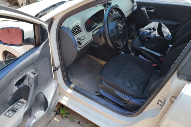 Used Volkswagen Polo 2011 1.6L Automatic ZhiShang Version Driver Seat