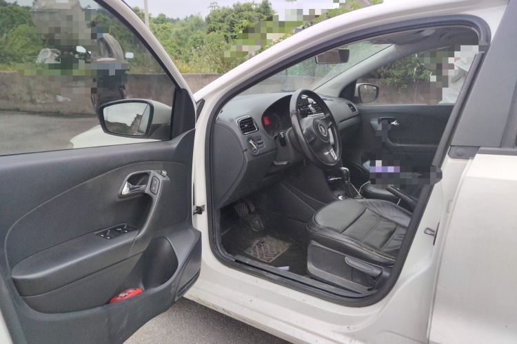 Used Volkswagen Polo 2011 1.6L Automatic ZhiShang Version Driver Seat