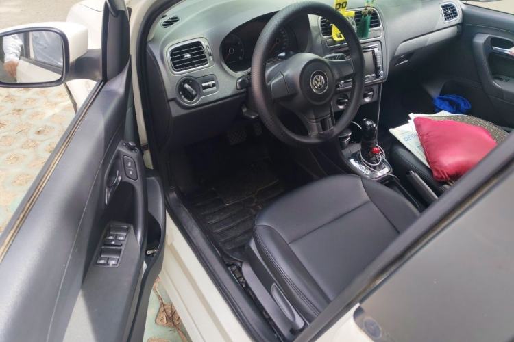 Used Volkswagen Polo 2011 1.6L Automatic ZhiShang Version Driver Seat