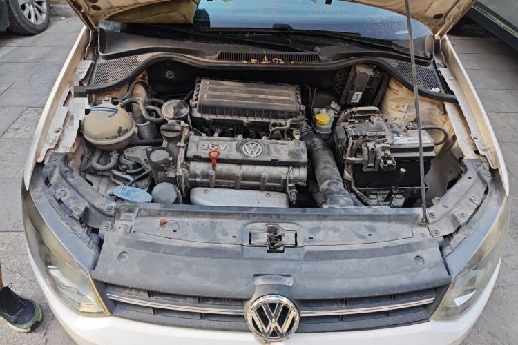 Used Volkswagen Polo 2011 1.4L Automatic ZhiCool Edition Engine Bay