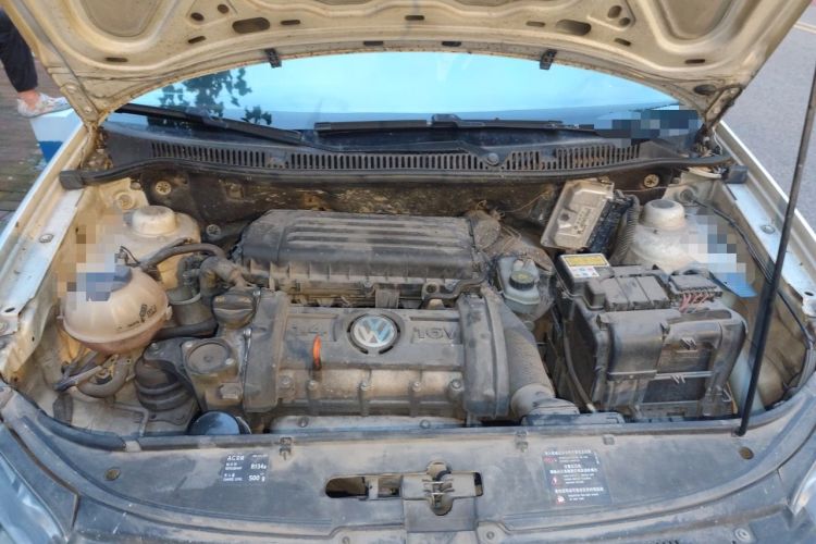 Used Volkswagen Polo 2011 Jingqu 1.4L Manual Sile Edition Engine Bay