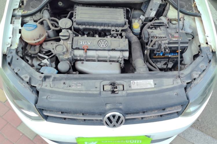 Used Volkswagen Polo 2011 1.4L Automatic ZhiShang Version Engine Bay
