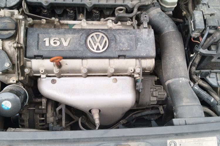 Used Volkswagen Polo 2011 1.6L Manual ZhiShang Edition Engine Bay