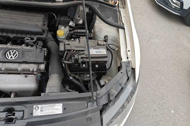 Used Volkswagen Polo 2011 1.6L Automatic ZhiShang Version Engine Bay Left