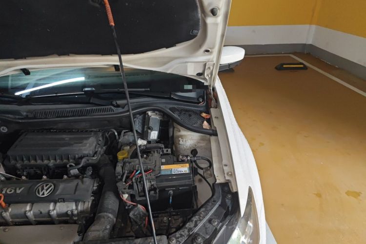 Used Volkswagen Polo 2011 1.4L Automatic ZhiCool Edition Engine Bay Left