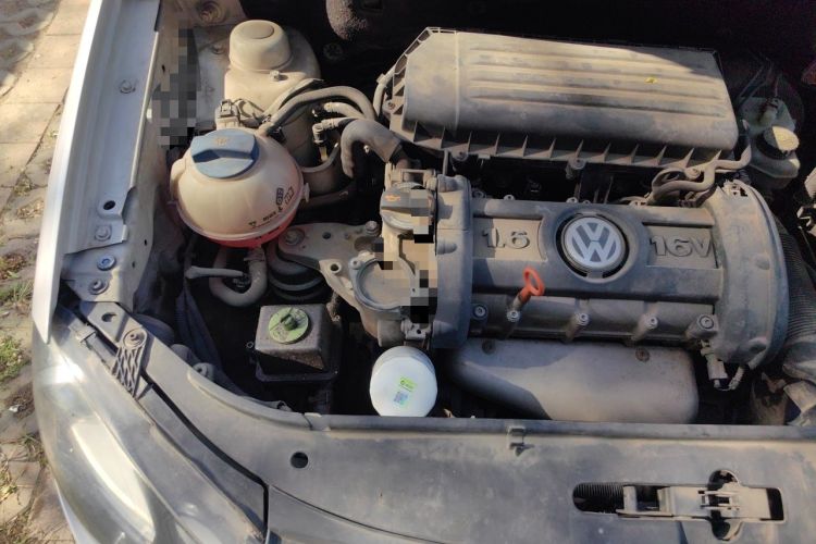Used Volkswagen Polo 2011 Jingqu 1.6L Automatic Siku Edition Engine Bay Right