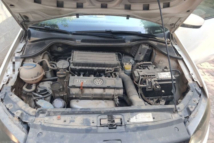 Used Volkswagen Polo 2011 1.4L Automatic ZhiShang Version Engine Bay