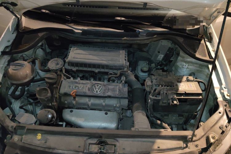 Used Volkswagen Polo 2011 1.4L Manual ZhiLe Edition Engine Bay