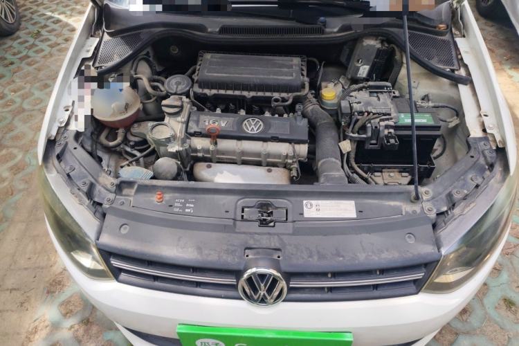 Used Volkswagen Polo 2011 1.6L Automatic ZhiShang Version Engine Bay